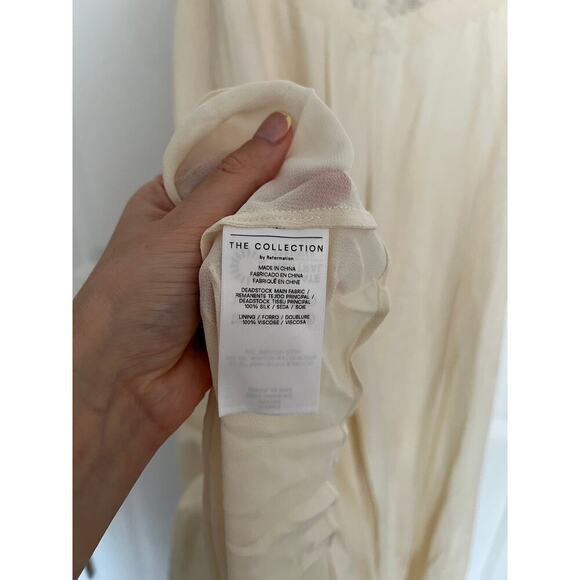 NWT Reformation Silk Spruce Dress SOLD OUT $580 White Wedding Lace Plunge Neck - Picture 8 of 9